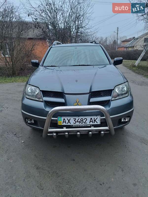 Mitsubishi Outlander 2003