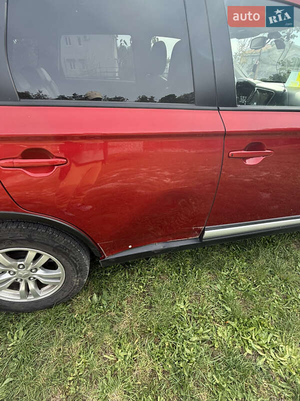 Позашляховик / Кросовер Mitsubishi Outlander 2021 в Ужгороді фото 10 Позашляховик / Кросовер Mitsubishi Outlander 2021 в Ужгороді