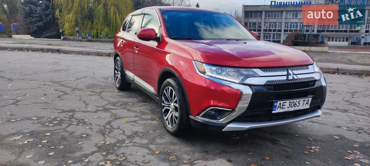 2017 Mitsubishi Outlander - мініатюра 23