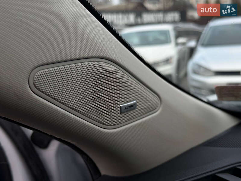 Позашляховик / Кросовер Mitsubishi Outlander 2021 в Харкові