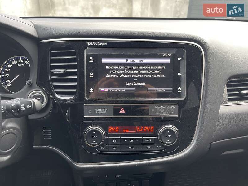 Позашляховик / Кросовер Mitsubishi Outlander 2018 в Миколаєві