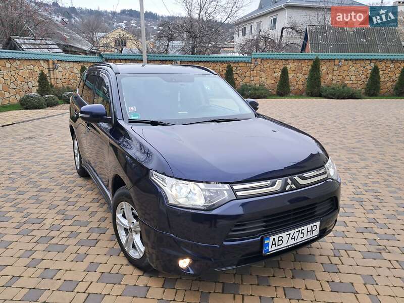 Позашляховик / Кросовер Mitsubishi Outlander 2013 в Могилів-Подільському