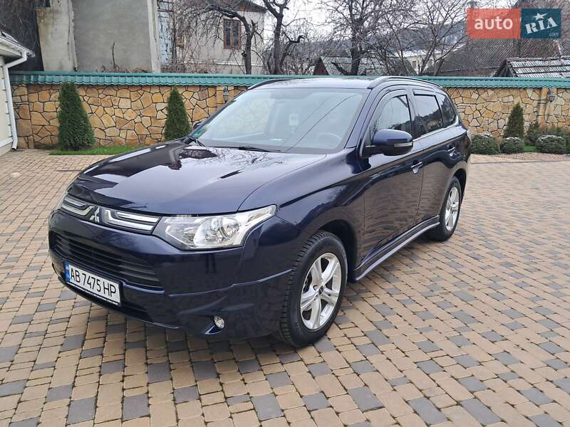Позашляховик / Кросовер Mitsubishi Outlander 2013 в Могилів-Подільському