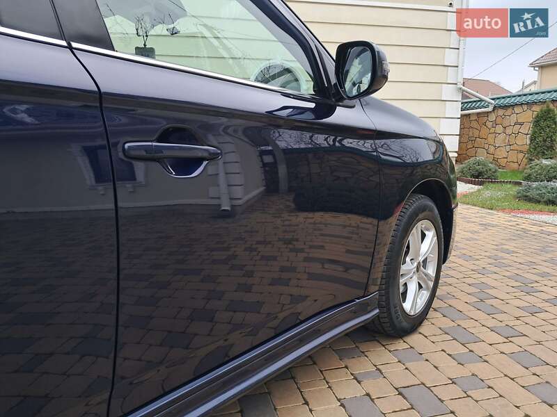 Позашляховик / Кросовер Mitsubishi Outlander 2013 в Могилів-Подільському