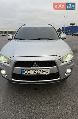 Внедорожник / Кроссовер Mitsubishi Outlander 2012 в Черновцах