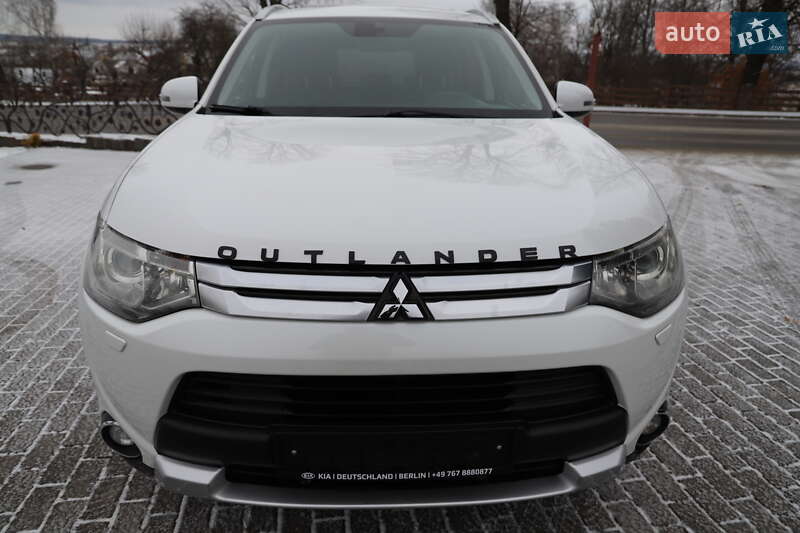Позашляховик / Кросовер Mitsubishi Outlander 2015 в Трускавці фото 17 Позашляховик / Кросовер Mitsubishi Outlander 2015 в Трускавці