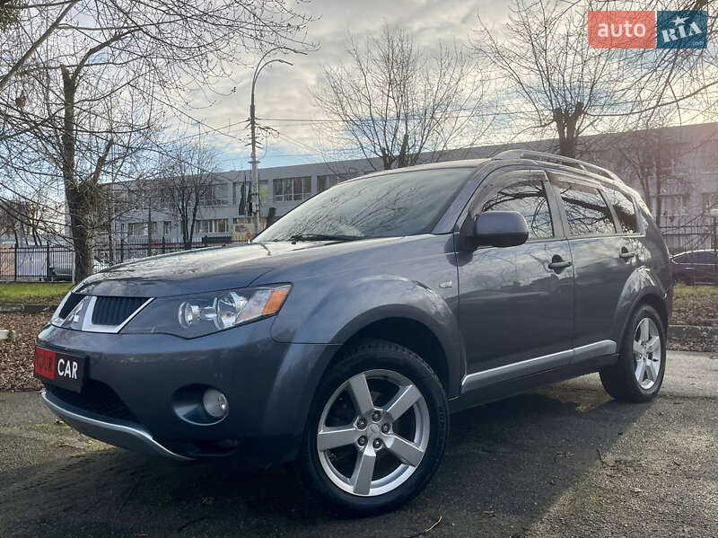 Внедорожник / Кроссовер Mitsubishi Outlander 2006 в Киеве
