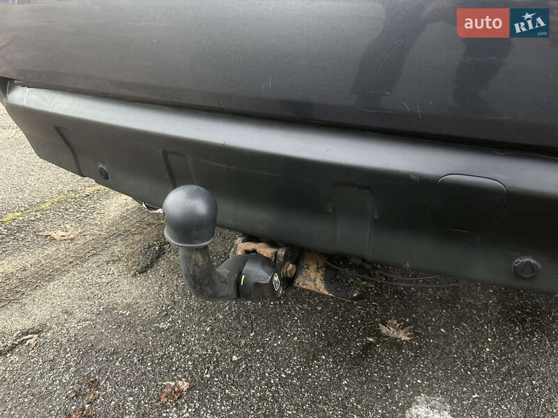 Внедорожник / Кроссовер Mitsubishi Outlander 2006 в Киеве