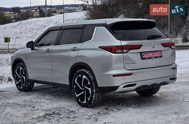 Позашляховик / Кросовер Mitsubishi Outlander 2021 в Тернополі