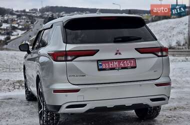 Позашляховик / Кросовер Mitsubishi Outlander 2021 в Тернополі