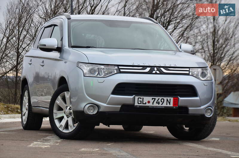 Mitsubishi Outlander 2013