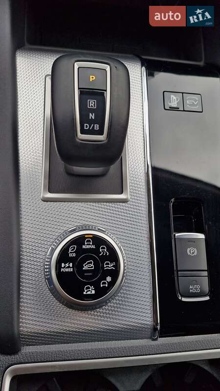 Позашляховик / Кросовер Mitsubishi Outlander 2023 в Одесі