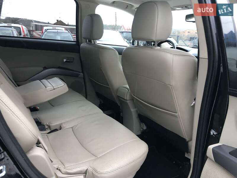 Позашляховик / Кросовер Mitsubishi Outlander 2012 в Івано-Франківську