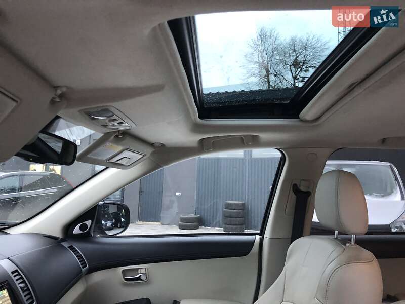 Позашляховик / Кросовер Mitsubishi Outlander 2012 в Івано-Франківську