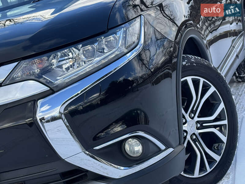 Позашляховик / Кросовер Mitsubishi Outlander 2016 в Дрогобичі фото 7 Позашляховик / Кросовер Mitsubishi Outlander 2016 в Дрогобичі