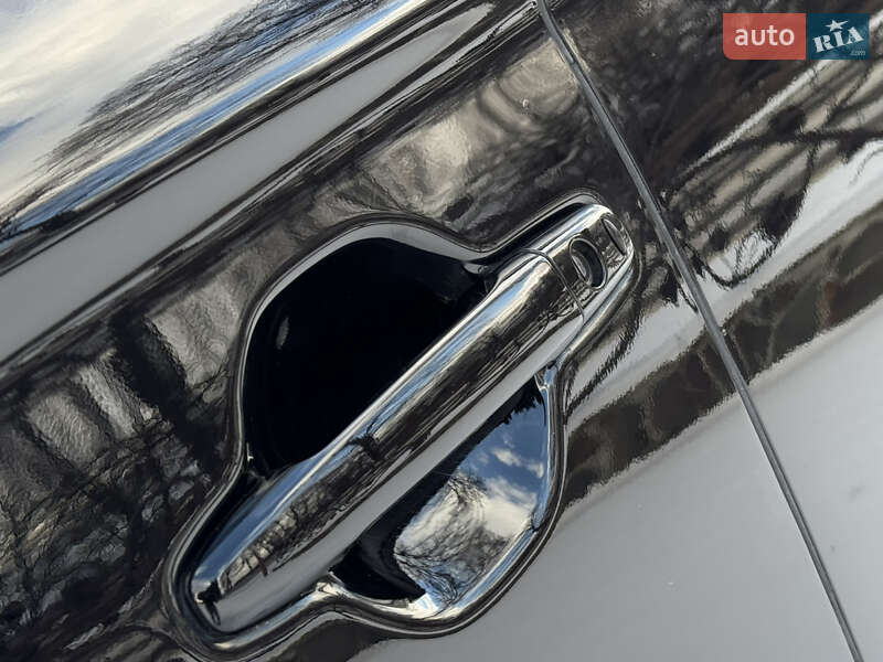 Позашляховик / Кросовер Mitsubishi Outlander 2016 в Дрогобичі фото 17 Позашляховик / Кросовер Mitsubishi Outlander 2016 в Дрогобичі