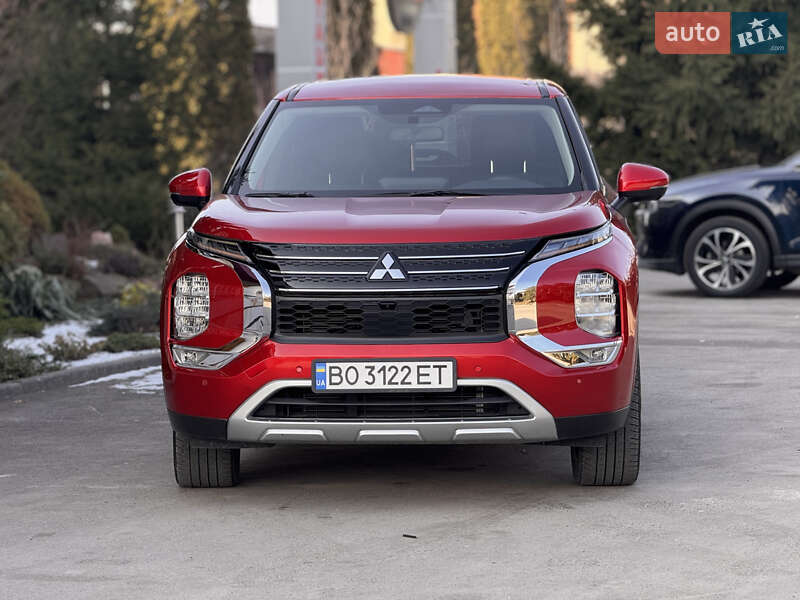 Внедорожник / Кроссовер Mitsubishi Outlander 2021 в Тернополе фото 10 Внедорожник / Кроссовер Mitsubishi Outlander 2021 в Тернополе
