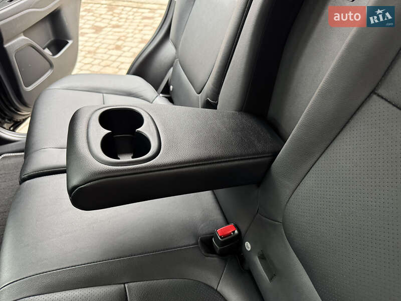 Внедорожник / Кроссовер Mitsubishi Outlander 2014 в Дрогобыче