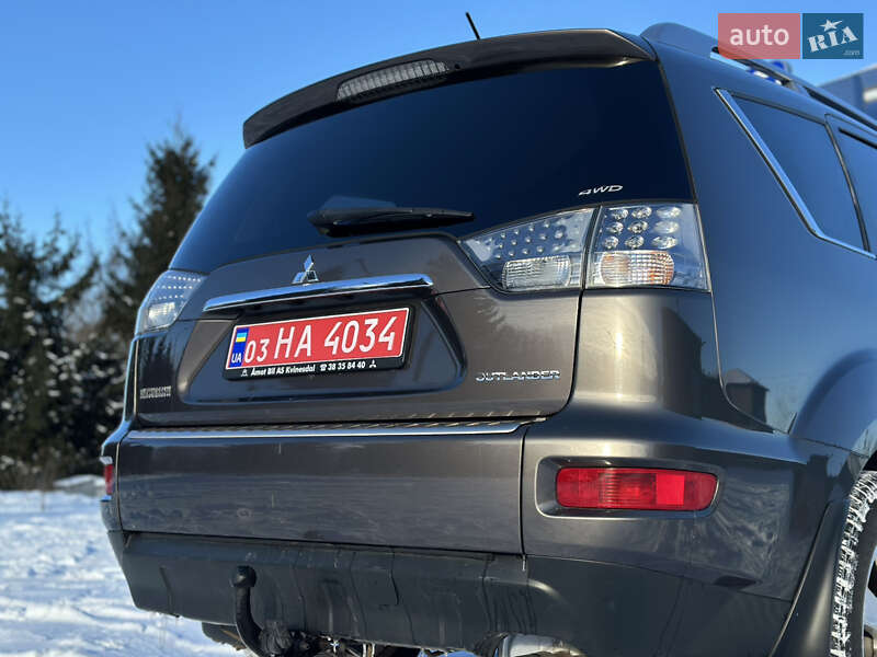 Позашляховик / Кросовер Mitsubishi Outlander 2011 в Бердичеві
