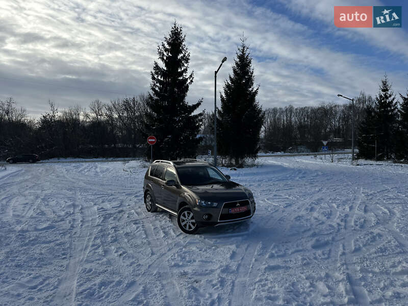 Позашляховик / Кросовер Mitsubishi Outlander 2011 в Бердичеві