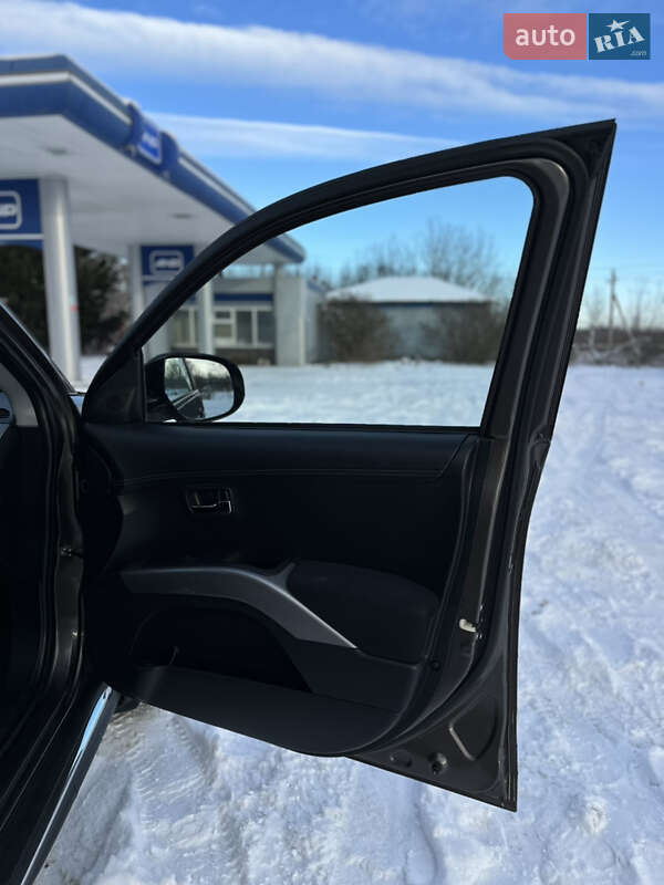 Позашляховик / Кросовер Mitsubishi Outlander 2011 в Бердичеві