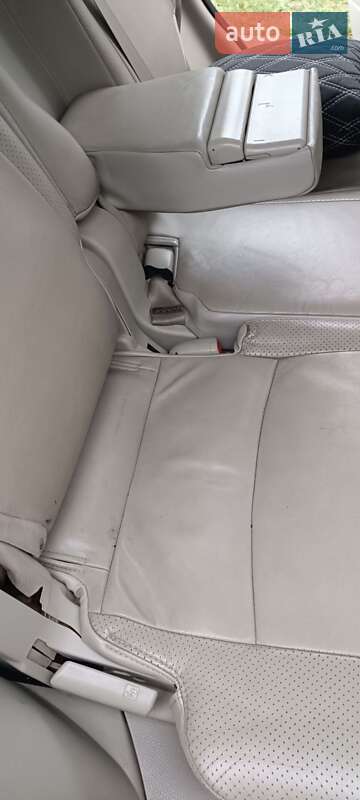 Позашляховик / Кросовер Mitsubishi Outlander 2007 в Чернівцях