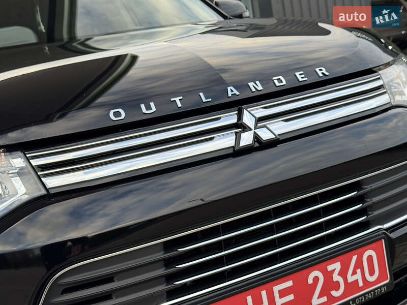 Позашляховик / Кросовер Mitsubishi Outlander 2014 в Дрогобичі