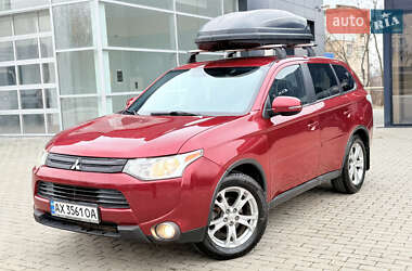 Позашляховик / Кросовер Mitsubishi Outlander 2014 в Харкові