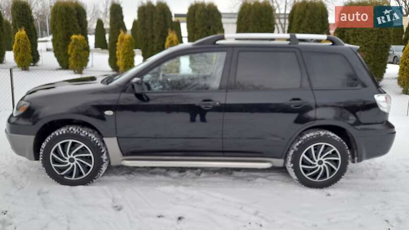 Внедорожник / Кроссовер Mitsubishi Outlander 2004 в Хмельницком
