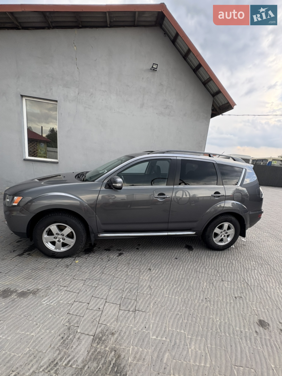 2011 Mitsubishi Outlander - мініатюра 26