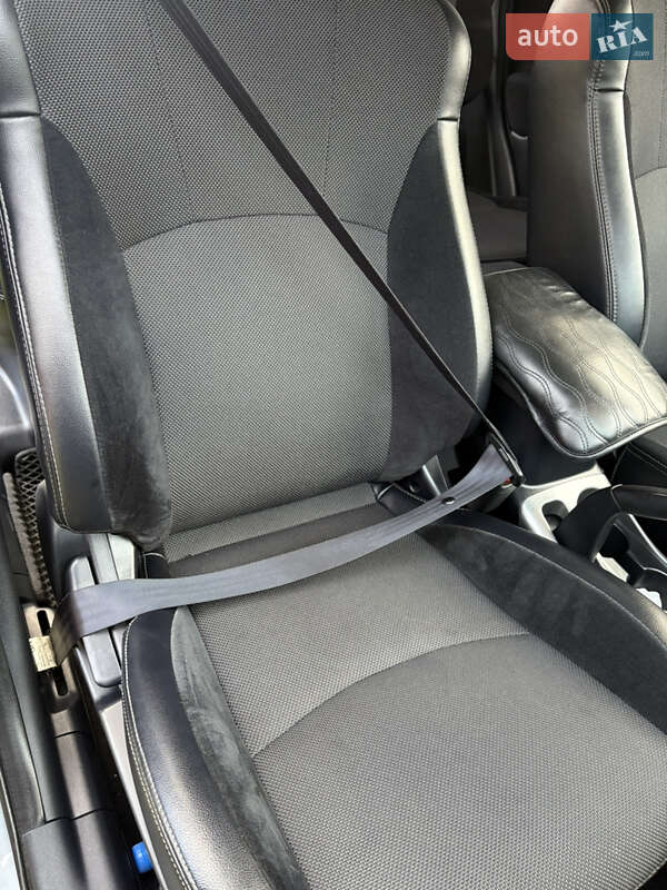 Позашляховик / Кросовер Mitsubishi Outlander 2012 в Перемишлянах