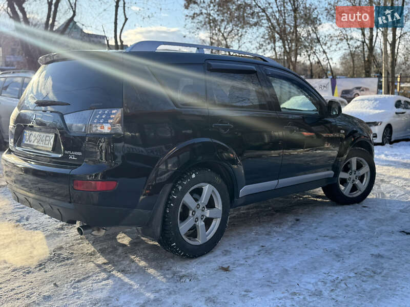 Внедорожник / Кроссовер Mitsubishi Outlander 2007 в Львове фото 8 Внедорожник / Кроссовер Mitsubishi Outlander 2007 в Львове