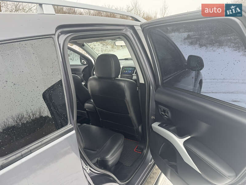 Позашляховик / Кросовер Mitsubishi Outlander 2008 в Тернополі фото 5 Позашляховик / Кросовер Mitsubishi Outlander 2008 в Тернополі