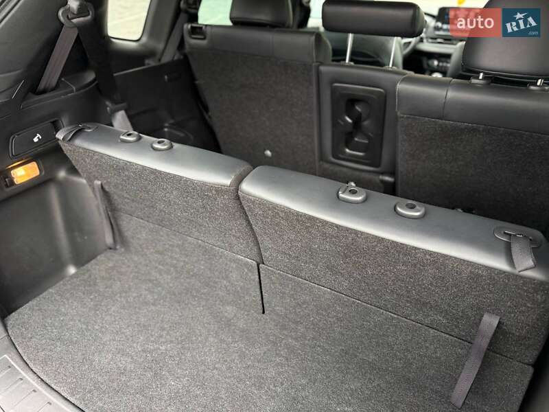 Внедорожник / Кроссовер Mitsubishi Outlander 2022 в Кривом Роге