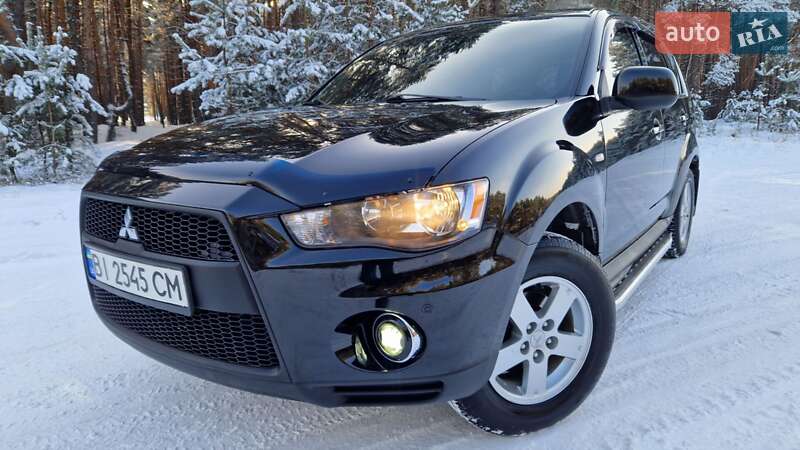 Mitsubishi Outlander 2012