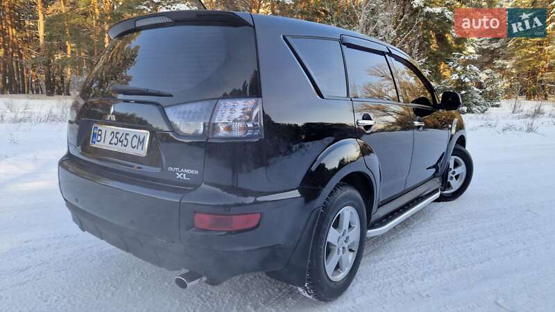 Внедорожник / Кроссовер Mitsubishi Outlander 2012 в Кременчуге