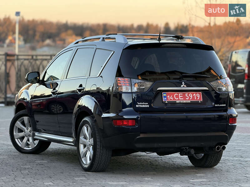Внедорожник / Кроссовер Mitsubishi Outlander 2010 в Дрогобыче