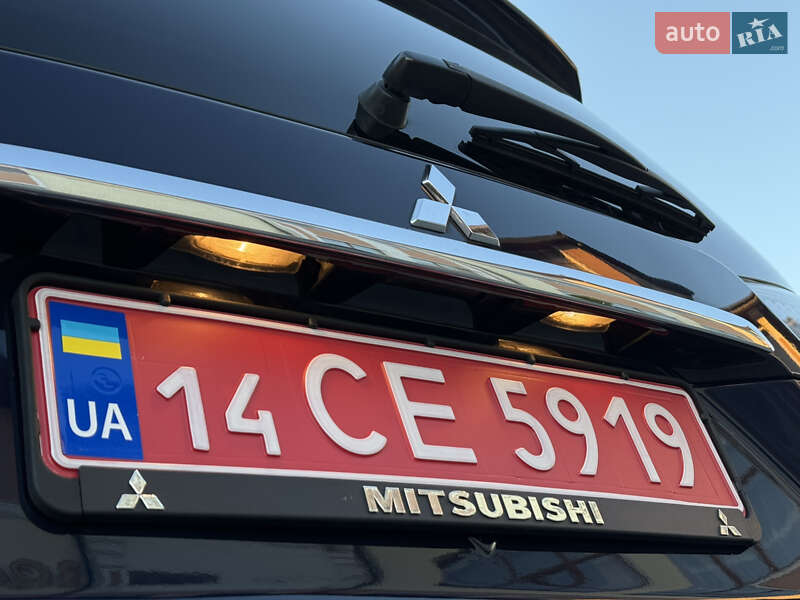 Внедорожник / Кроссовер Mitsubishi Outlander 2010 в Дрогобыче