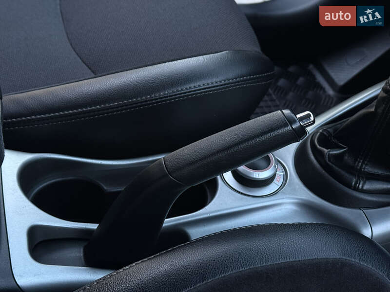 Внедорожник / Кроссовер Mitsubishi Outlander 2010 в Дрогобыче