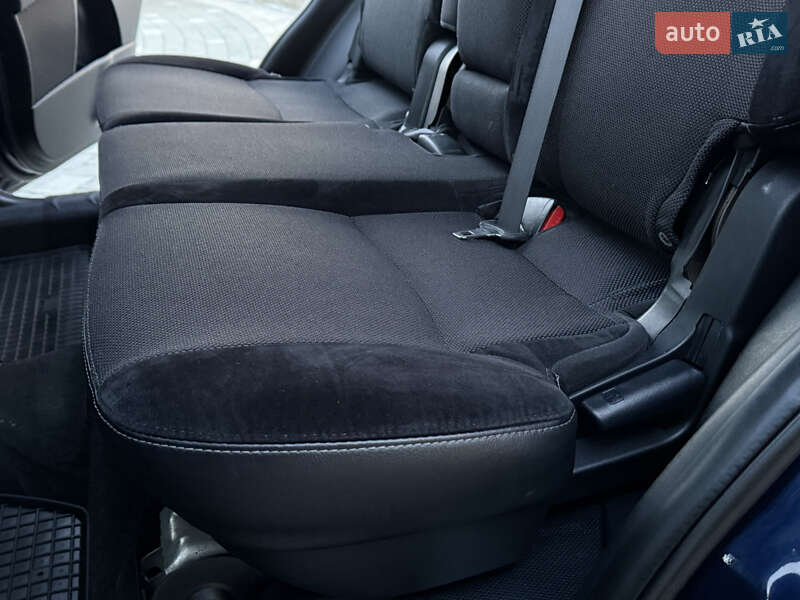 Внедорожник / Кроссовер Mitsubishi Outlander 2010 в Дрогобыче