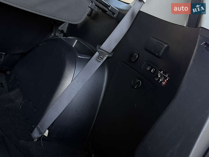 Внедорожник / Кроссовер Mitsubishi Outlander 2010 в Дрогобыче