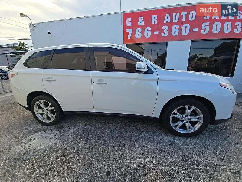 Mitsubishi Outlander