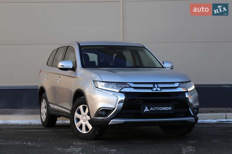 Mitsubishi Outlander 2017