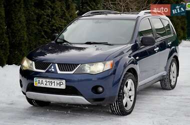Внедорожник / Кроссовер Mitsubishi Outlander 2008 в Киеве