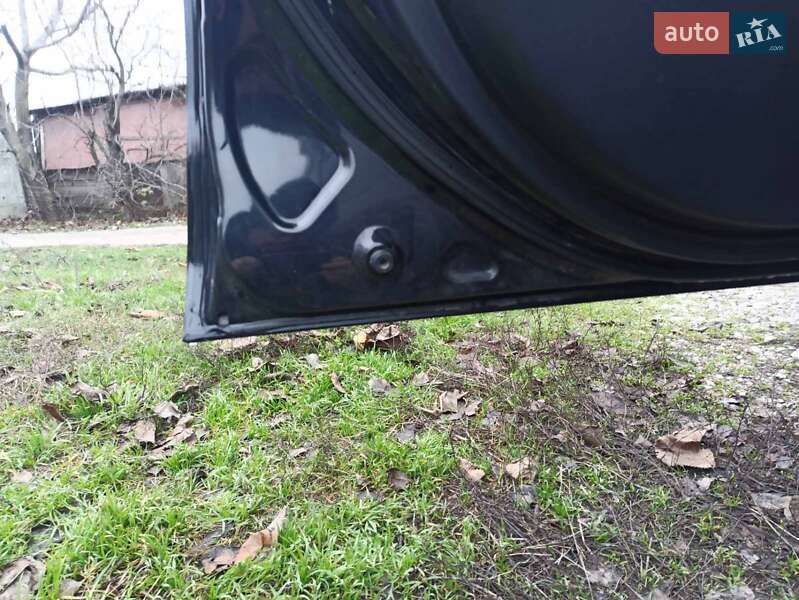 Внедорожник / Кроссовер Mitsubishi Outlander 2007 в Каменском