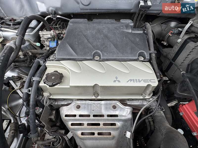 Позашляховик / Кросовер Mitsubishi Outlander 2006 в Одесі фото 62 Позашляховик / Кросовер Mitsubishi Outlander 2006 в Одесі