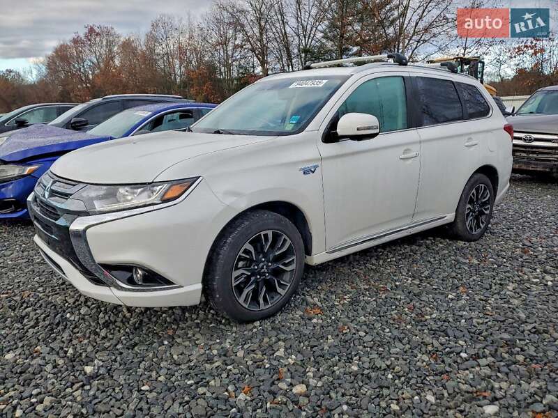 Mitsubishi Outlander 2018