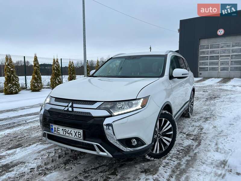 Mitsubishi Outlander 2019