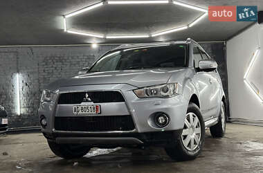 Внедорожник / Кроссовер Mitsubishi Outlander 2010 в Кременце
