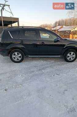 Позашляховик / Кросовер Mitsubishi Outlander 2012 в Долині